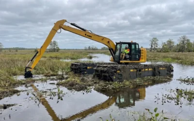 How Amphibious Excavator Tracks Work: Technical Guide